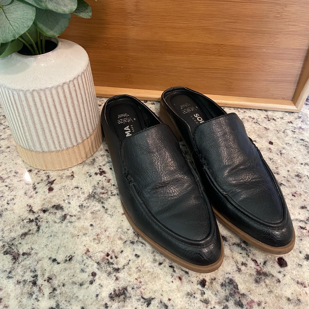 Sonoma “Kelley” mules in black